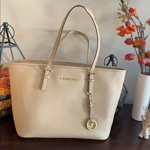 Michael Kors Shoulder Bag